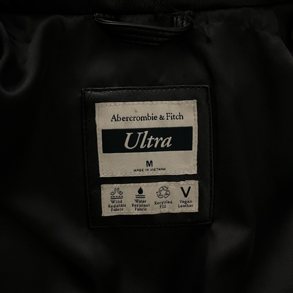 Abercrombie, vegan leather winter coat - Picture 10 of 11